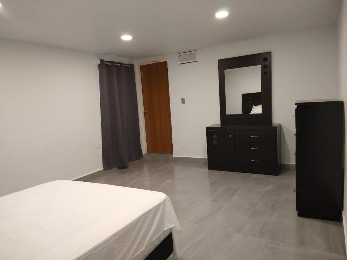 Appartamento Casa M&J Cd. Juarez Esterno foto